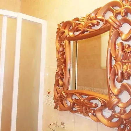 Vladimir & Ana Guest house 4*