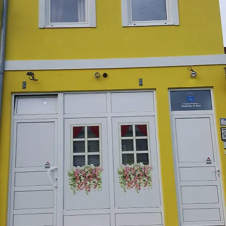 Vladimir & Ana Pensiune 4*